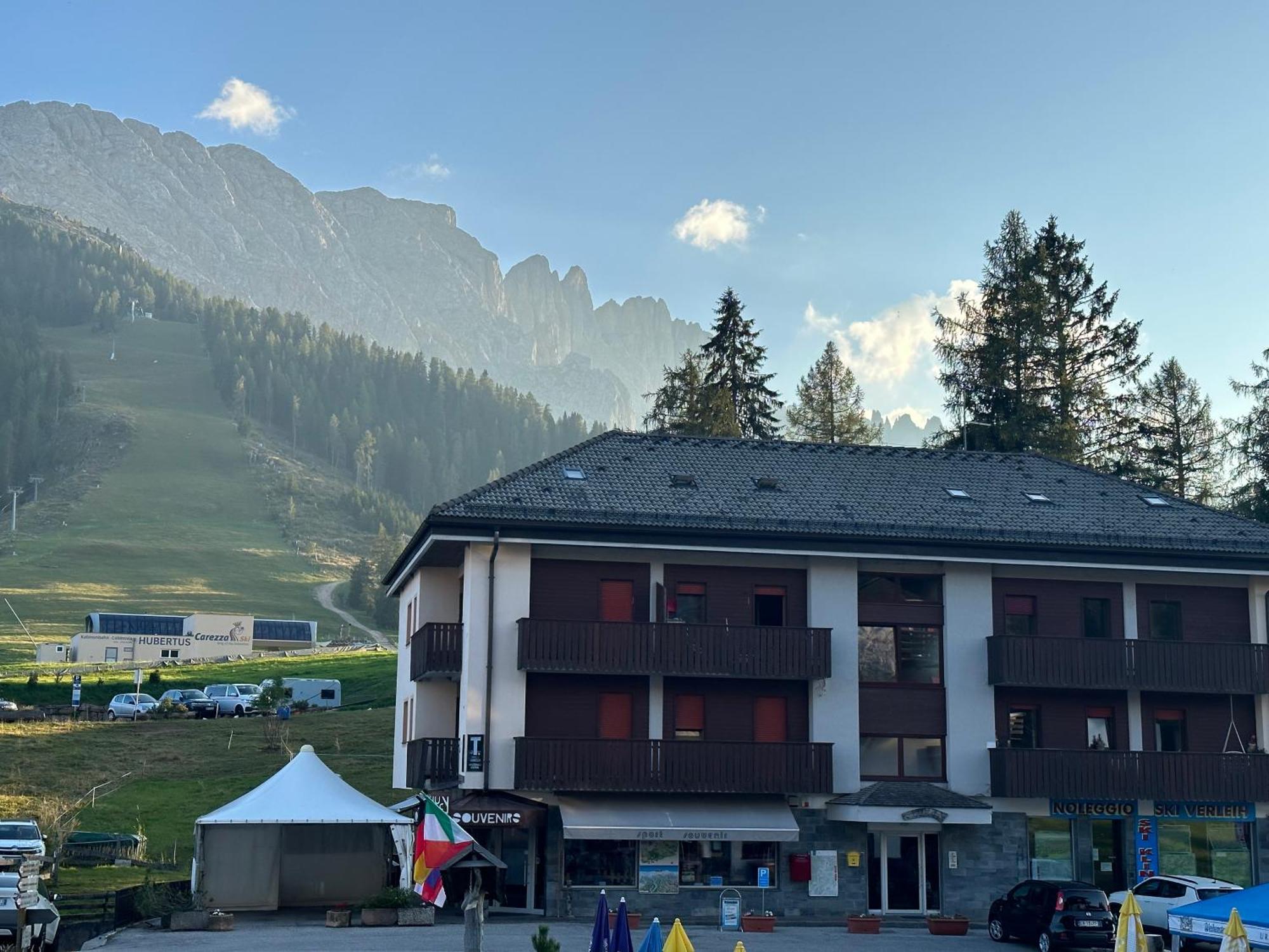 Costalungahouse Trekkingbikeski Selfcheck-In Apartment Carezza al Lago Eksteriør billede